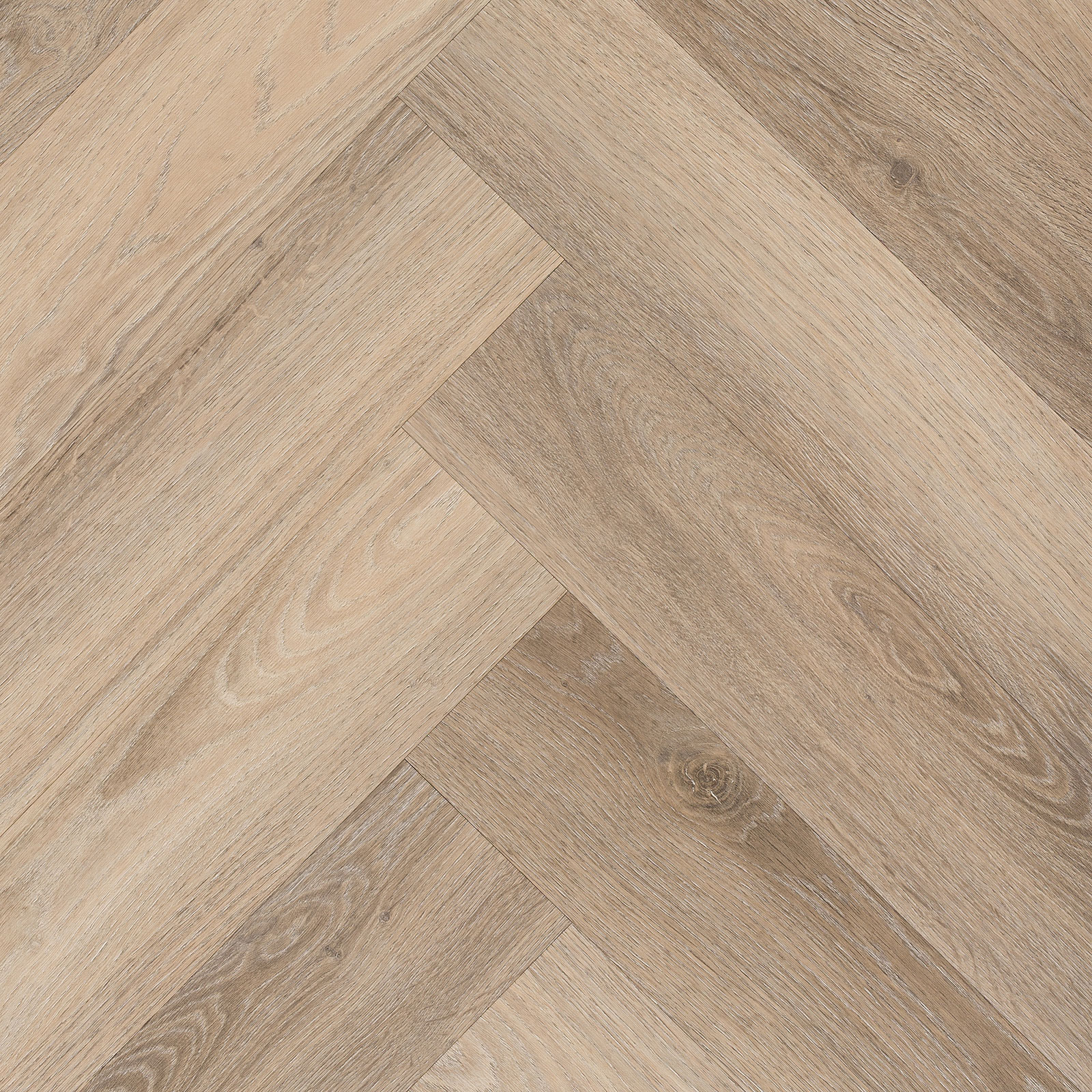 1435